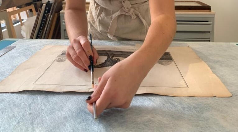 Déchirure en cours de consolidation. Déchirure en cours de consolidation.